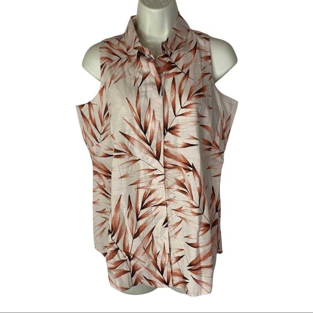 NWT Anne Taylor Factory Petite sleeveless Button Up Semi Sheer blouse